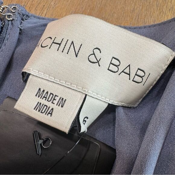 Sachin & Babi Gabby‎ Gown Size 6 Satin Crepe Beaded V-Neck A-Line Fornal Dress - Picture 10 of 16